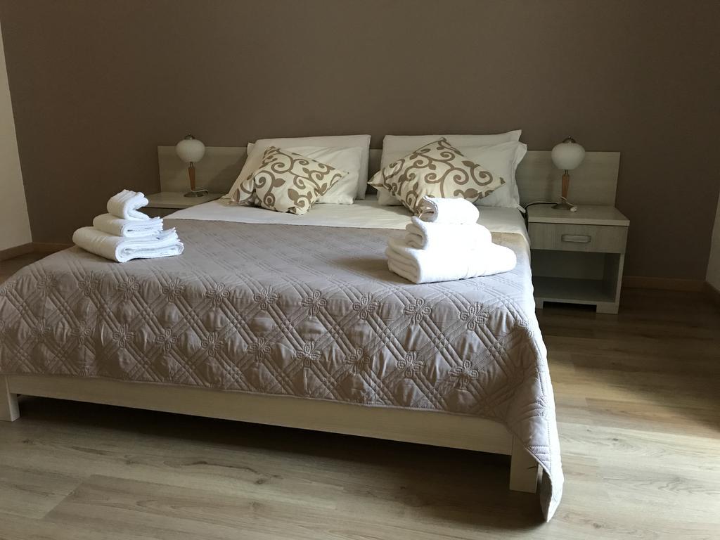Papali Bed and Breakfast CTA Exteriör bild